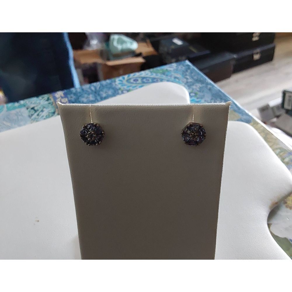Pretty New Trillion Cluster Tanzanite Gemstone Stud Earrings